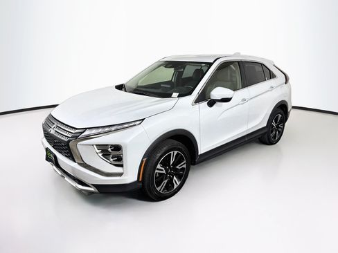 Used 2024 Mitsubishi Eclipse Cross SE AWD/4WD image 3
