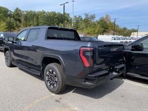 New 2026 GMC Sierra EV Elevation image 3