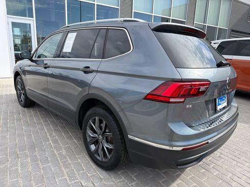 Used 2022 Volkswagen Tiguan SE AWD/4WD image 5