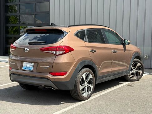 Used 2016 Hyundai Tucson Limited w/ Option Group 03 AWD/4WD image 5