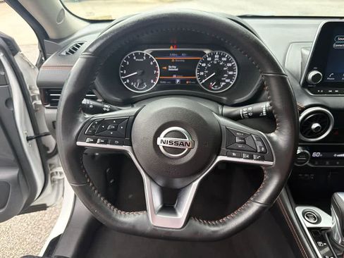 Used 2021 Nissan Sentra SR FWD image 22