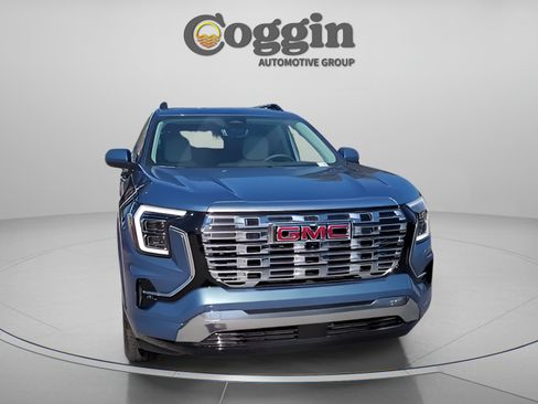 Used 2026 GMC Terrain Denali AWD/4WD image 19