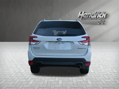 Used 2019 Subaru Forester Limited image 8