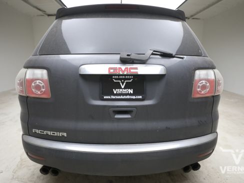 Used 2012 GMC Acadia SL w/ Preferred Package FWD image 3