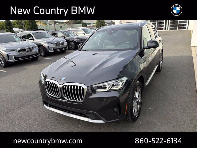 Used 2023 BMW X3 xDrive30i w/ Convenience Package w/ZPA AWD/4WD image 3
