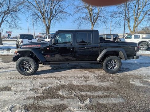 New 2026 Jeep Gladiator Mojave image 2