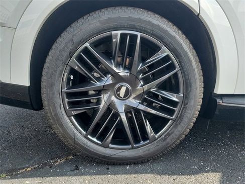 New 2025 Cadillac Escalade IQ Sport 2 w/ LPO, ONYX Package image 7