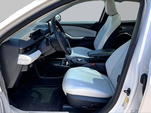 Used 2024 Ford Mustang Mach-E Premium RWD image 7