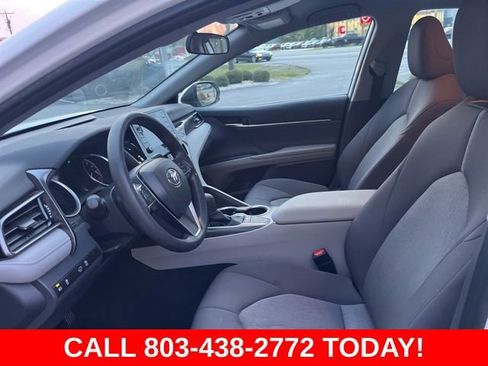 Used 2023 Toyota Camry LE image 7