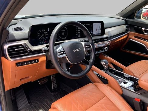 Certified 2025 Kia Telluride SX Prestige X-Line AWD/4WD image 18