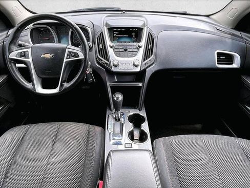 Used 2017 Chevrolet Equinox LT w/ Convenience Package FWD image 16
