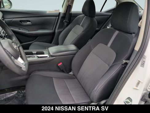 Used 2024 Nissan Sentra SV FWD image 14