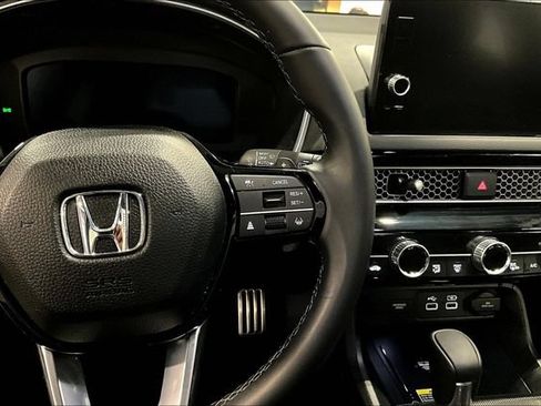 Used 2024 Honda Civic Sport Touring image 12