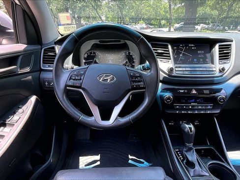 Used 2018 Hyundai Tucson SEL Plus FWD image 8