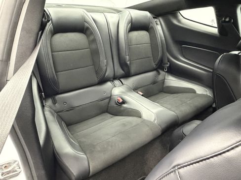 Used 2017 Ford Mustang Shelby GT350 image 88