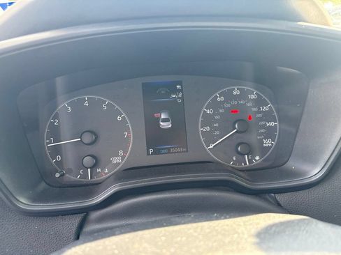 Used 2025 Toyota Corolla LE FWD image 14