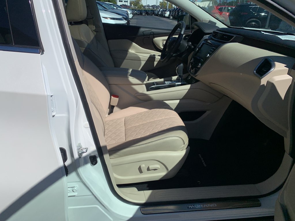 Certified 2019 Nissan Murano Platinum w/ Cargo Package AWD/4WD image 31