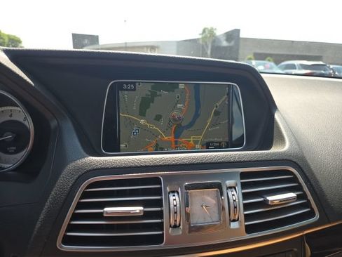 Used 2017 Mercedes-Benz E 400 Cabriolet image 8
