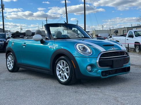 Used 2017 MINI Cooper S image 18