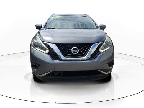 Used 2018 Nissan Murano SV FWD image 2