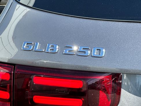 New 2026 Mercedes-Benz GLB 250 image 26