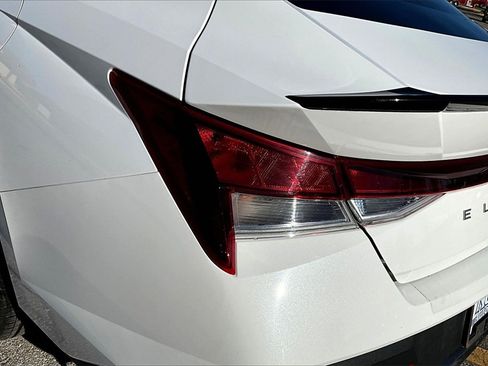 Certified 2025 Hyundai Elantra Sport image 30