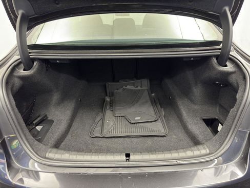 Used 2019 BMW M550i xDrive image 28