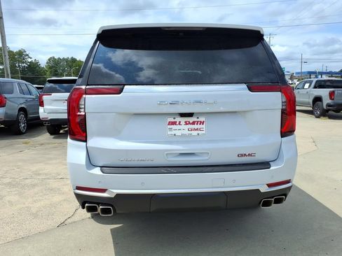 New 2026 GMC Yukon Denali w/ Denali Reserve Package AWD/4WD image 6