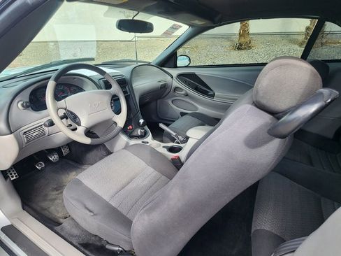 Used 2004 Ford Mustang GT image 10