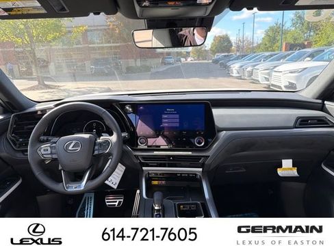 New 2026 Lexus TX 500h AWD image 19