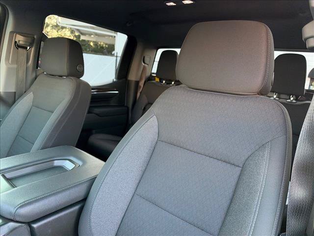 Certified 2023 Chevrolet Silverado 1500 LT AWD/4WD image 24