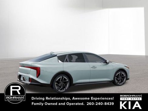 New 2025 Kia K4 GT-Line image 8