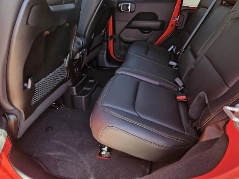 New 2025 Jeep Wrangler Sahara image 15