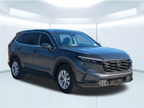 Used 2025 Honda CR-V LX image 8