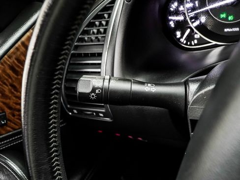 Used 2020 Nissan Armada Platinum w/ Captain's Chairs Package image 38