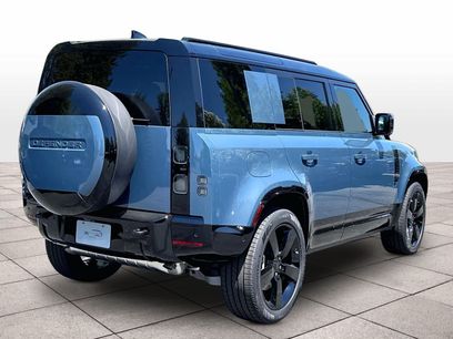 New 2026 Land Rover Defender 110 X-Dynamic SE