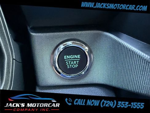 Used 2025 Ford F450 Platinum w/ FX4 Off-Road Package image 36