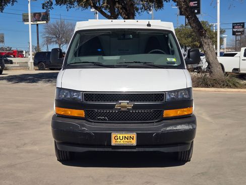 New 2025 Chevrolet Express 3500 w/ Power Convenience Package image 8