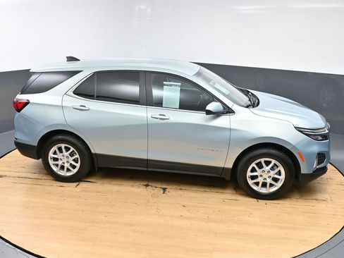 Used 2022 Chevrolet Equinox LT AWD/4WD image 44