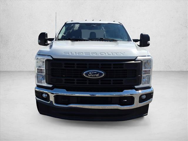 Used 2023 Ford F350 XL w/ XL Driver Assist Package AWD/4WD image 2