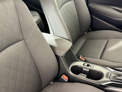 Used 2024 Toyota Corolla LE image 33