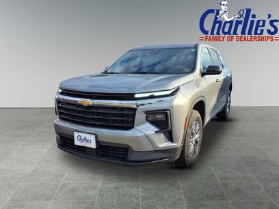Used 2024 Chevrolet Traverse LS