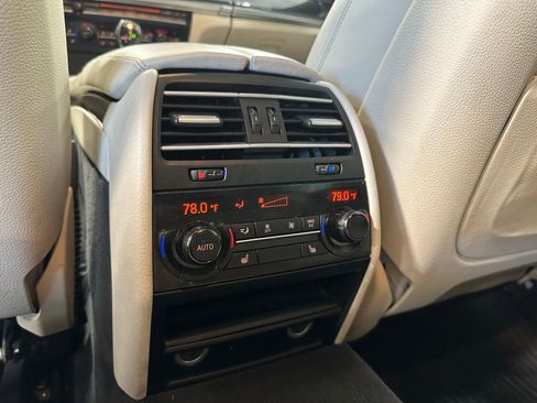 Used 2013 BMW 750i image 37