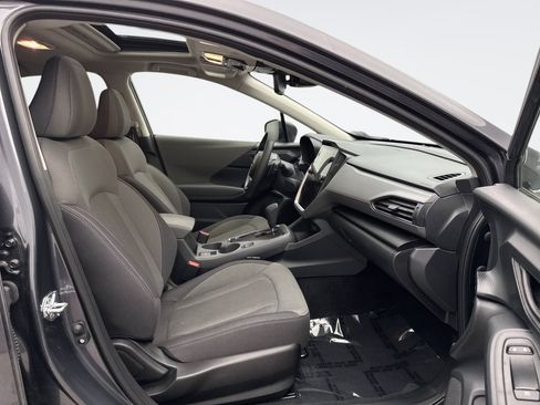 Used 2025 Subaru Crosstrek 2.5i Premium AWD/4WD image 18