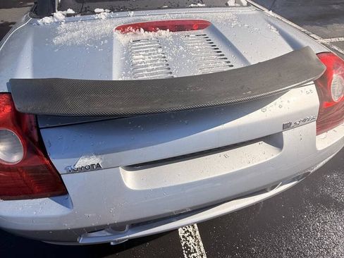 Used 2003 Toyota MR2 RWD image 11