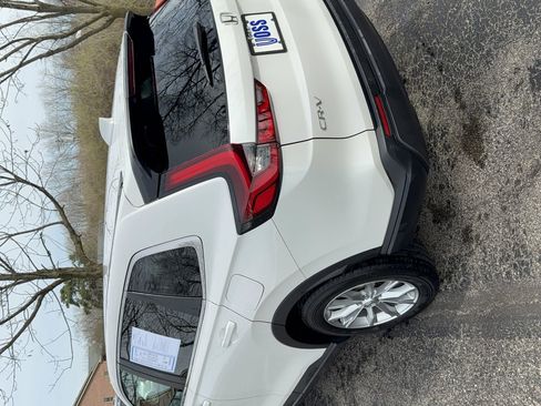 Used 2025 Honda CR-V EX-L image 5
