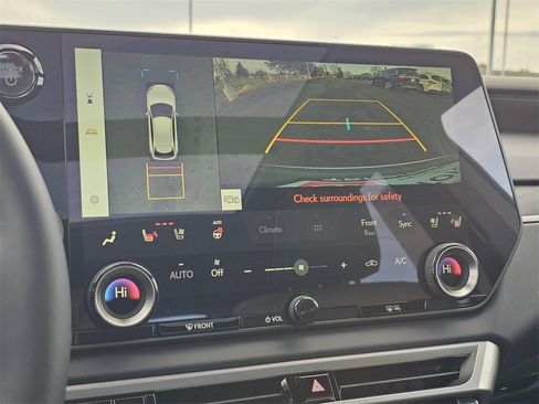 Used 2026 Lexus RX 450h Luxury w/ Convenience Package image 33