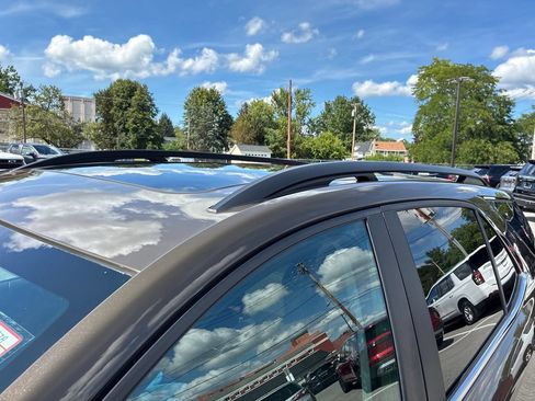 Used 2023 Chevrolet Equinox LT AWD/4WD image 51