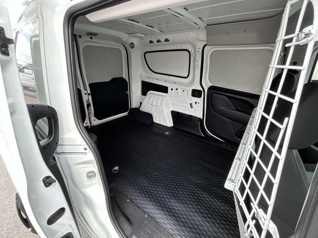 Used 2021 RAM ProMaster City Tradesman FWD image 18