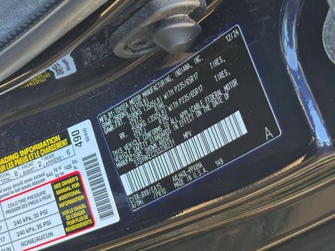 Used 2025 Toyota Sienna XLE FWD image 32